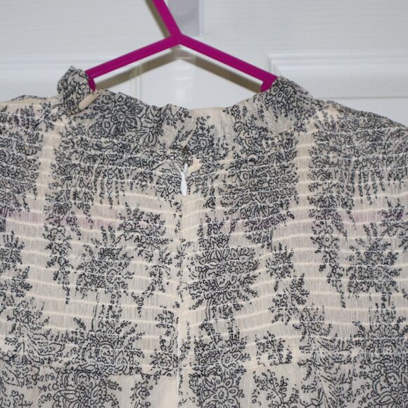 Ann Taylor | Shimmer Ruffle Floral Blouse, Size S - Picture 6 of 8